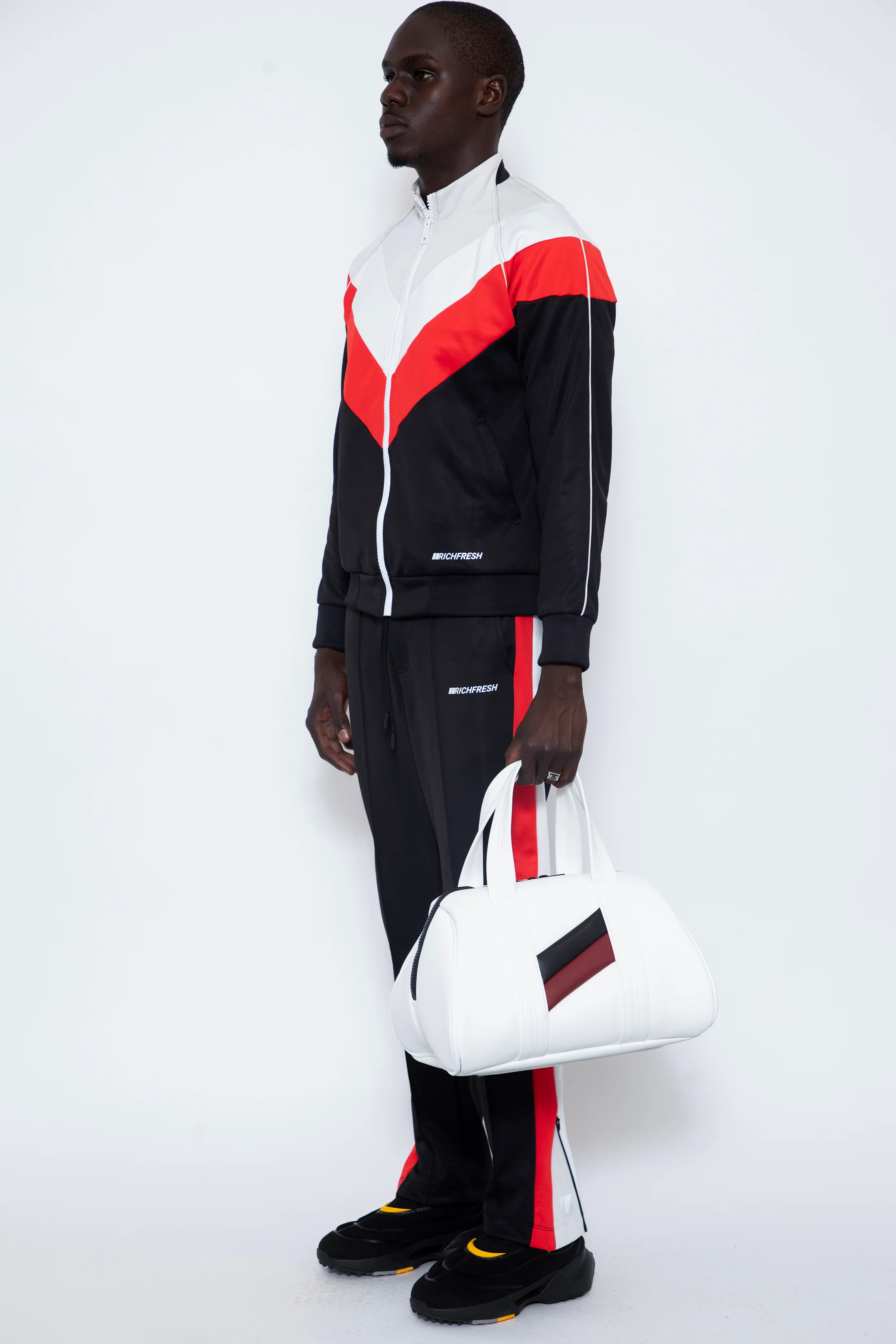 SuperSuit - Image 19